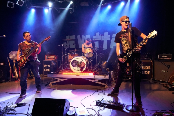 Fr 7.4.23 - 21:00 - Breaking the Silence - Jevatta - Ryv Law - freshers ball